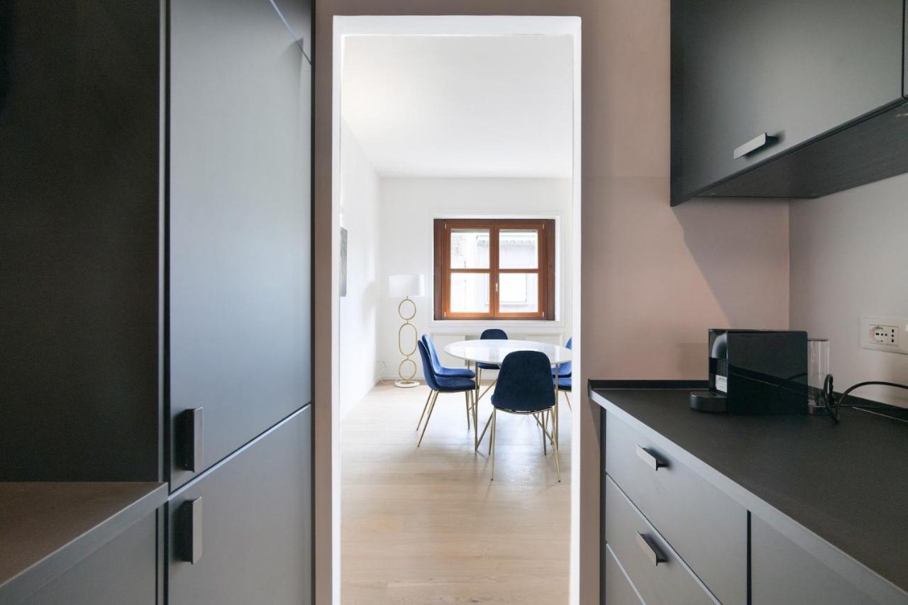 Contempora Apartments - Turati 4 Bedrooms Apartment Milano Esterno foto